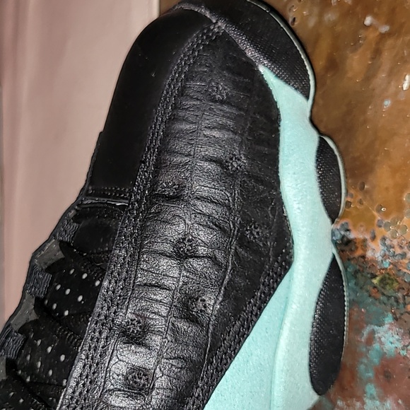 2019. Air Jordan 13 Retro. Island Green. Men's size 13. 9/10 condition. - Picture 12 of 16